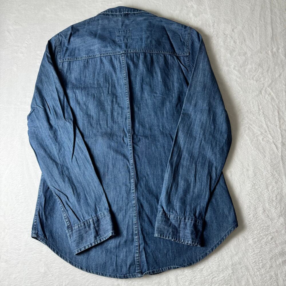 Hollister Denim Button Up Shirt Women’s Medium Chambray Long Sleeve Casual Top - Picture 8 of 8